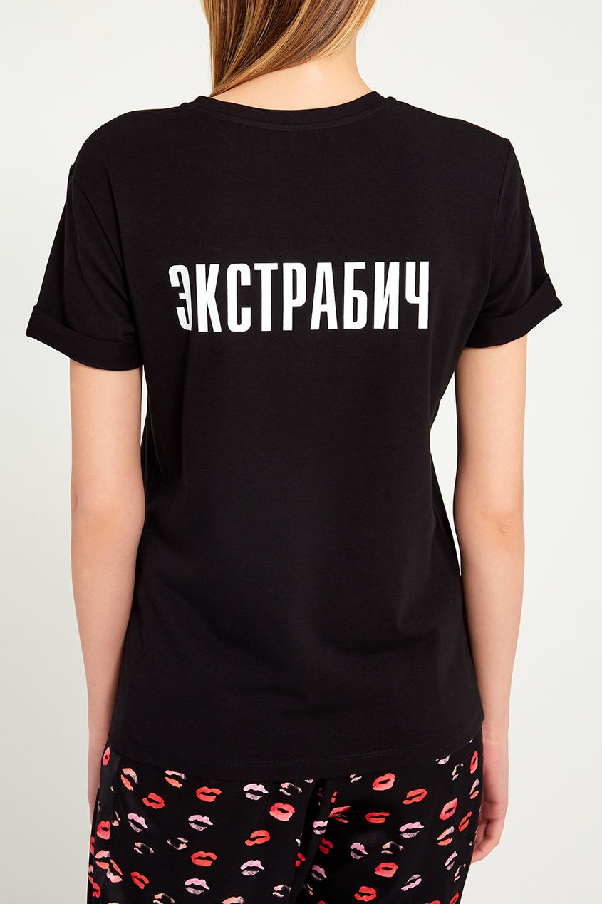 фото Черная футболка с принтом terekhov girl
