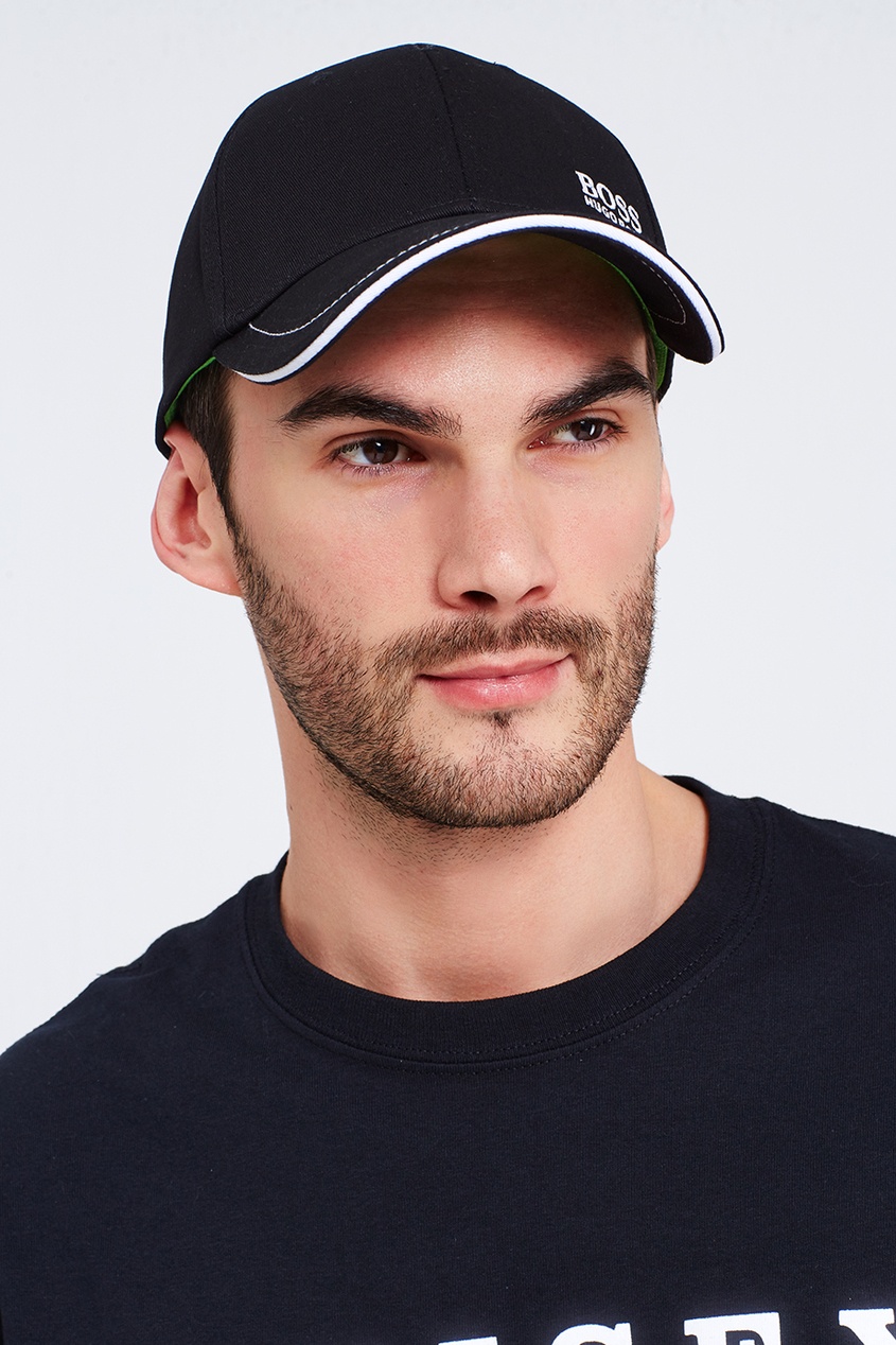 Черная хлопковая кепка с контрастным декором