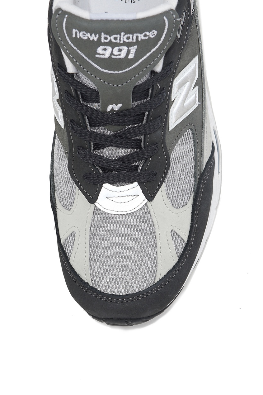 Контрастные кроссовки 991