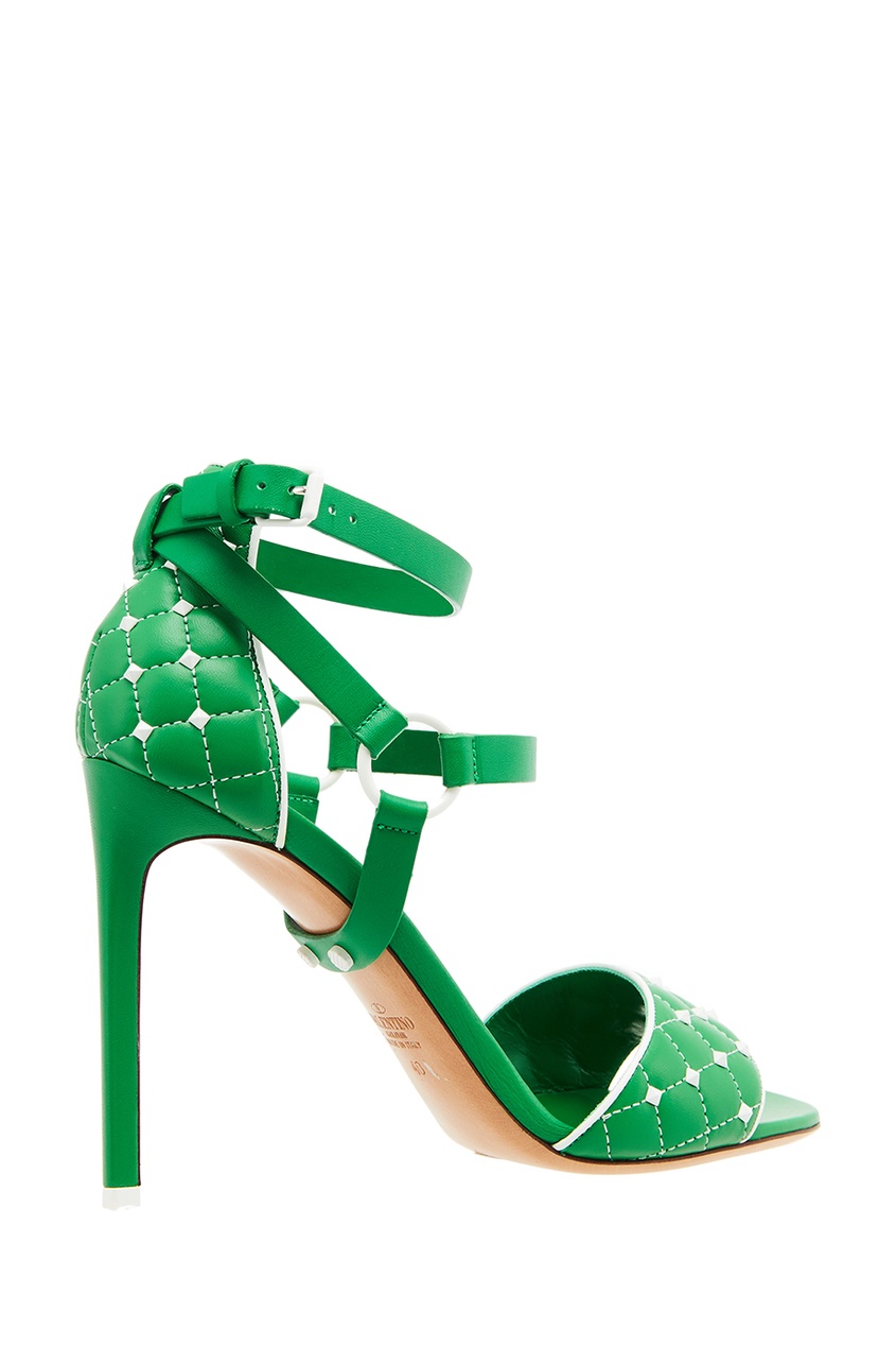 фото Зеленые босоножки с контрастными шипами Garavani Valentino