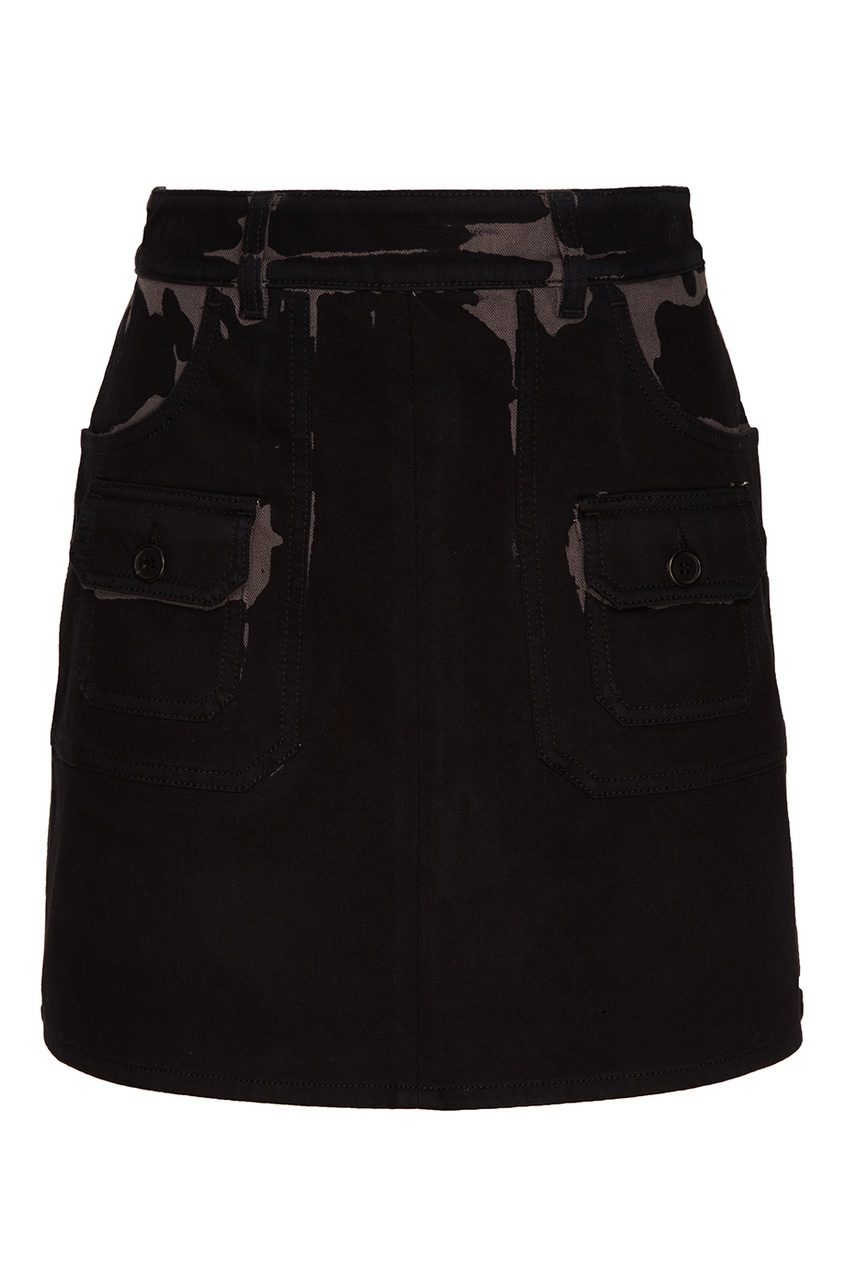 фото Черная юбка с карманами и принтом prada