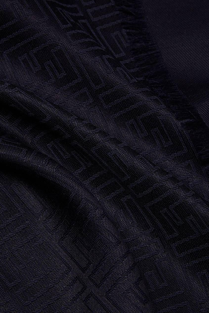 фото Синий платок из шелка и шерсти Fendi