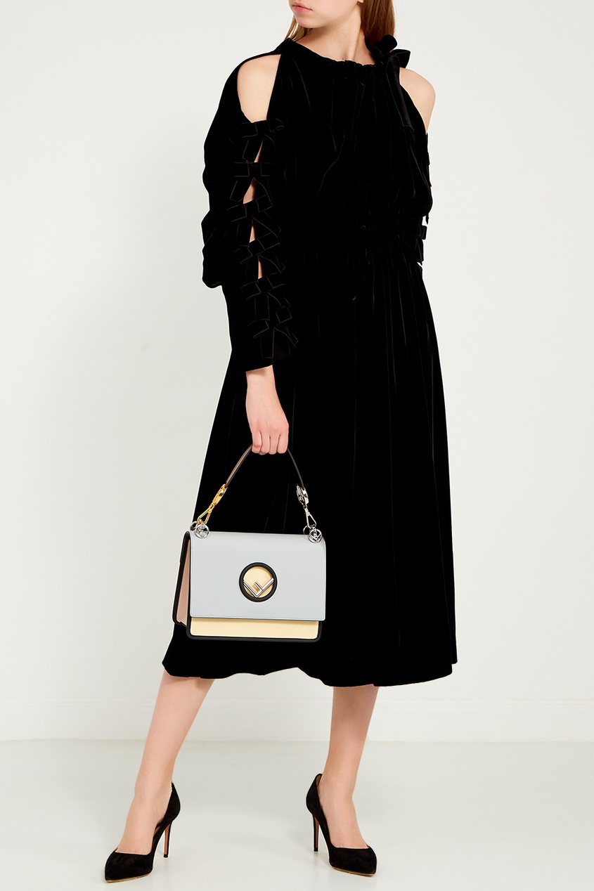 фото Кожаная сумка с логотипом Fendi