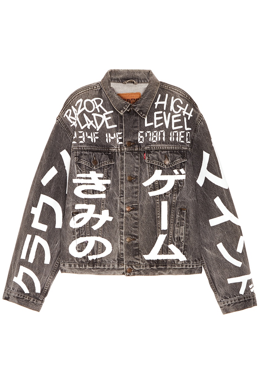 фото Серая джинсовая куртка с иероглифами Inhype