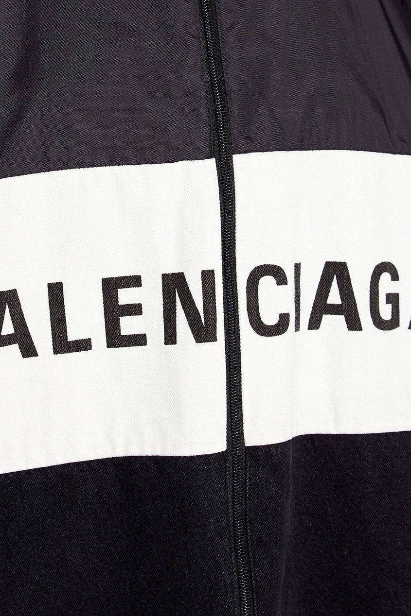 фото Черная ветровка с логотипом balenciaga