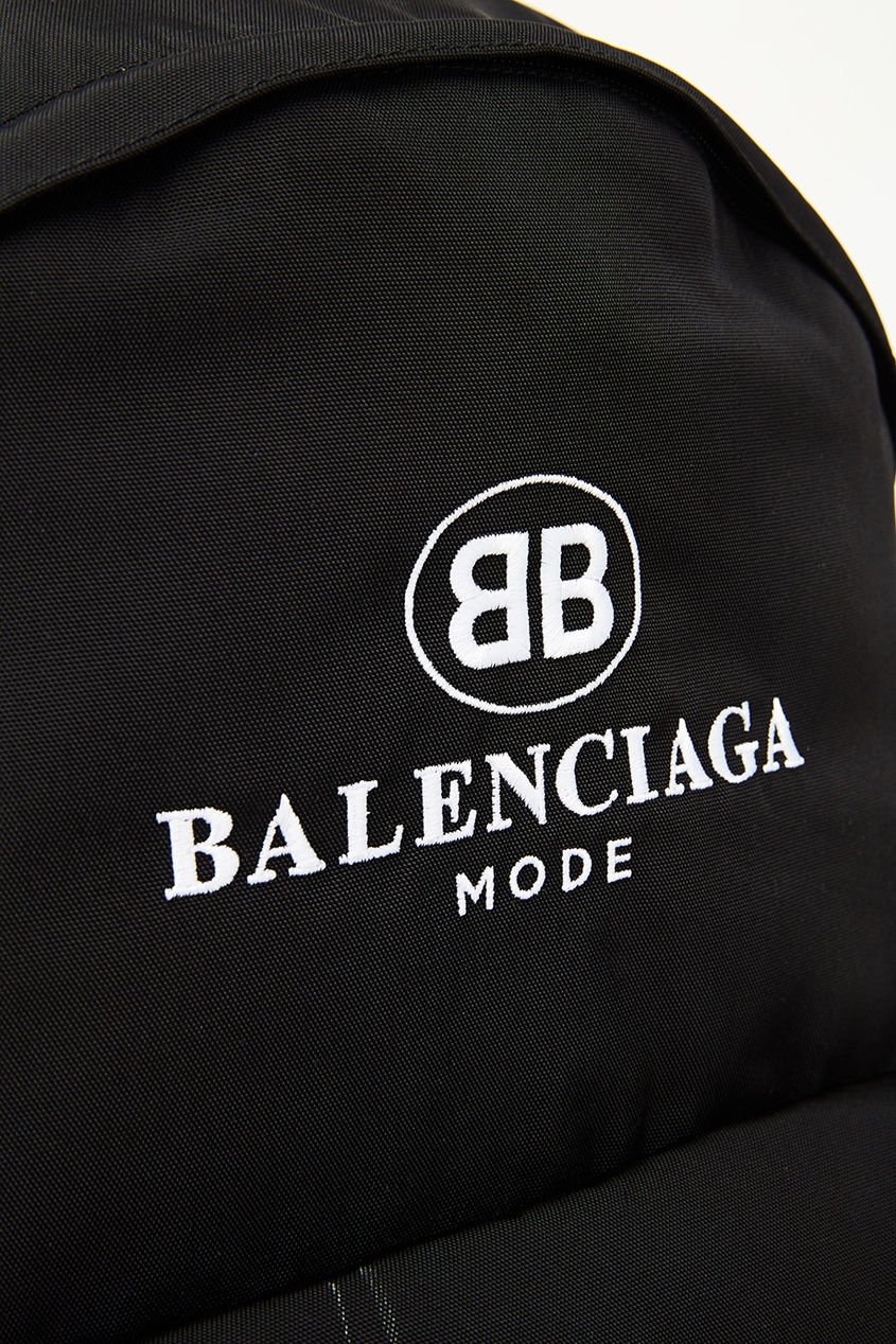 фото Черный рюкзак с логотипом Balenciaga man