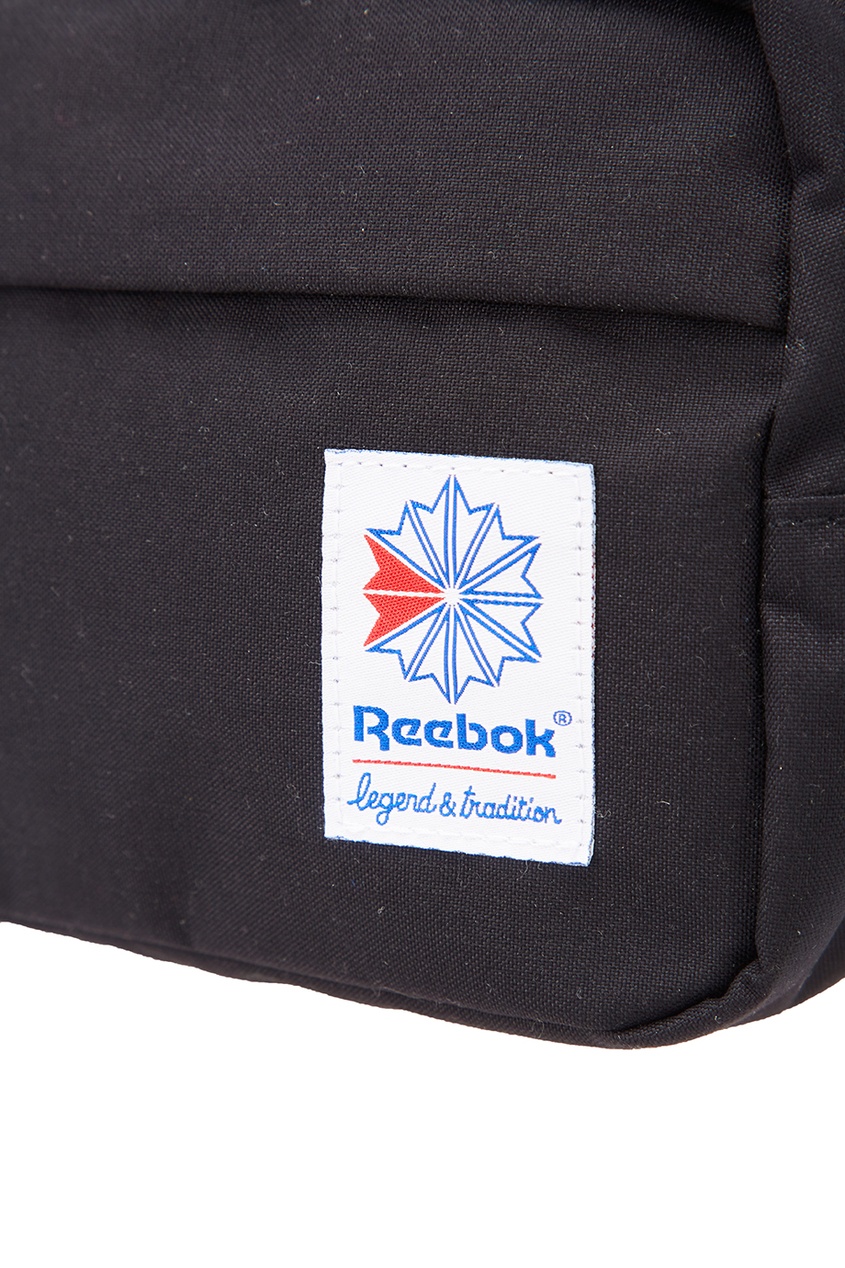фото Черная сумка с логотипом reebok