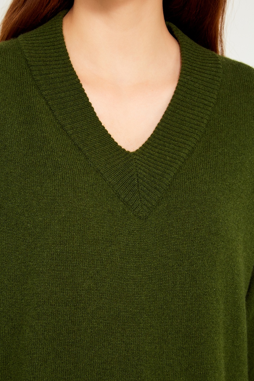фото Вязаный зеленый пуловер akhmadullina dreams