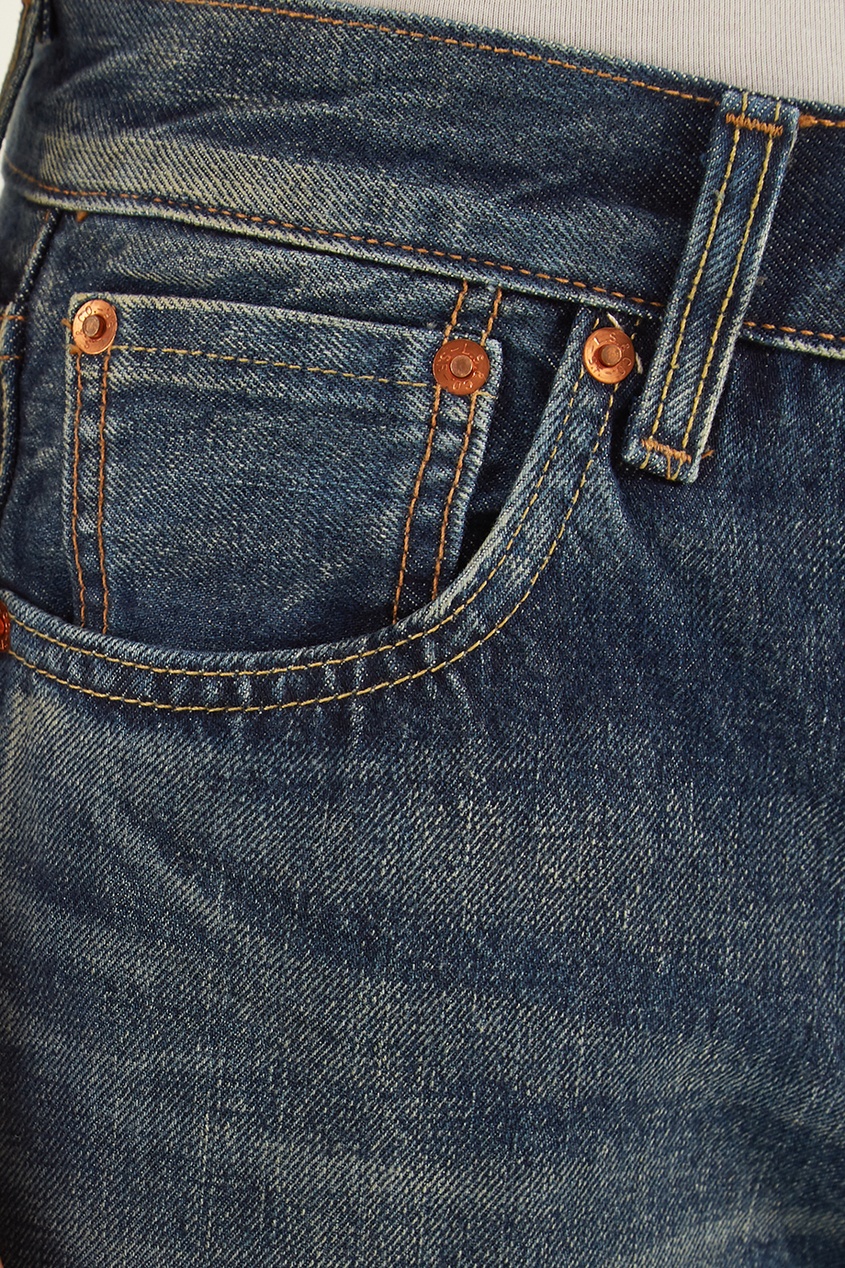 фото Синие джинсы с потертостями levi’s®