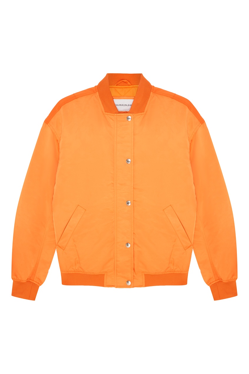 

Оранжевая куртка, Оранжевый