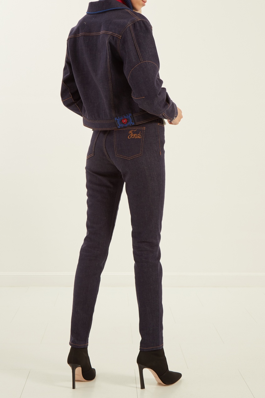 фото Джинсовая куртка с вышивкой Fendi