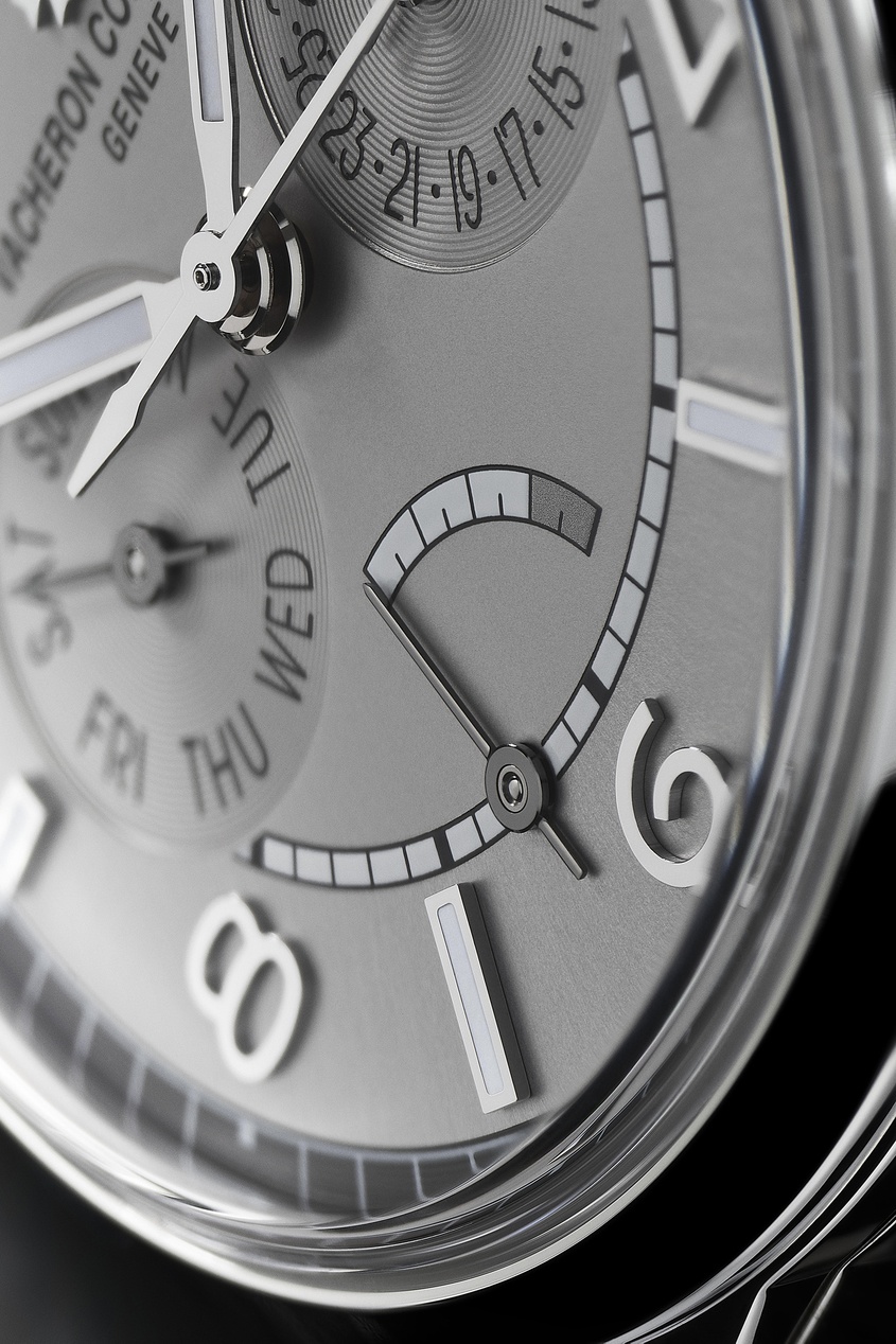 фото Fiftysix стальные часы с индикацией дня недели и даты vacheron constantin