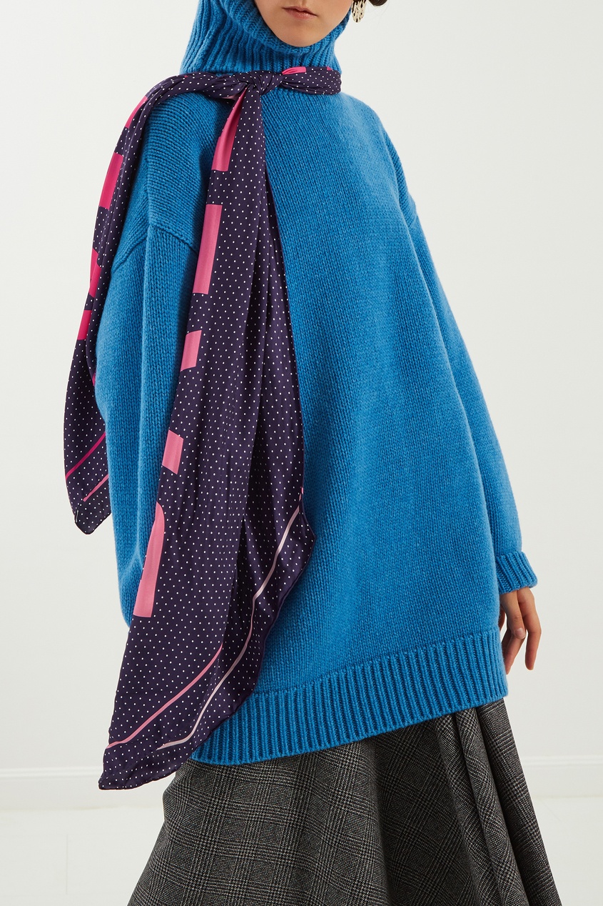 фото Голубой свитер из шерсти Balenciaga