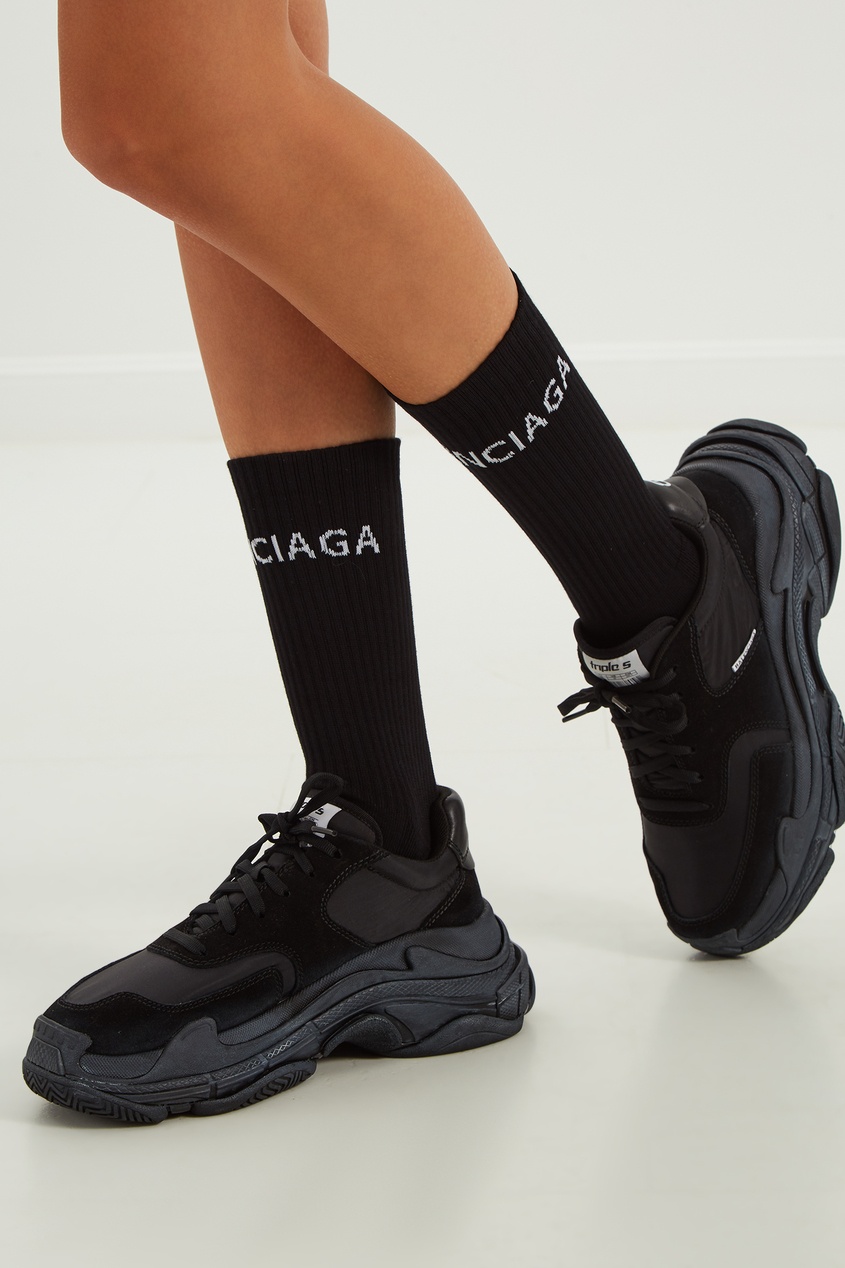 фото Черные кроссовки triple s balenciaga