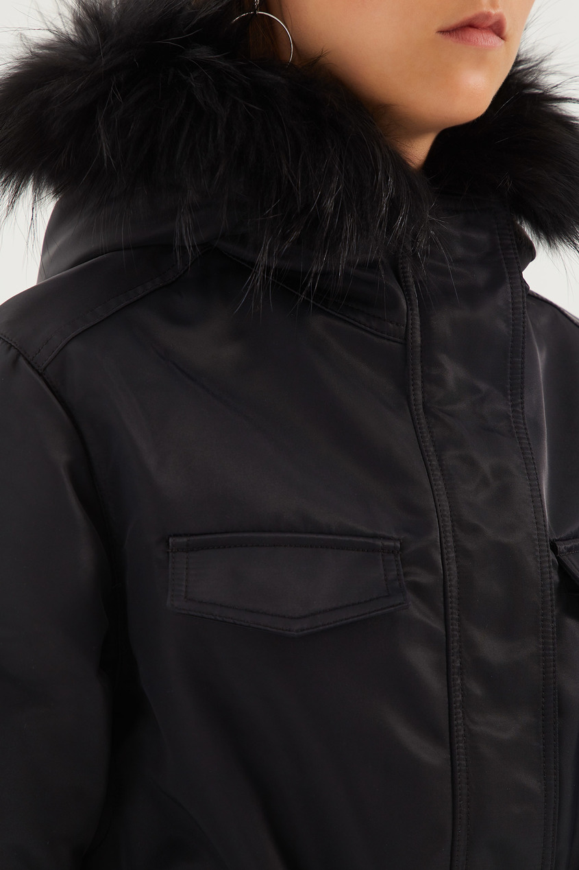 фото Черная куртка с мехом claudie pierlot