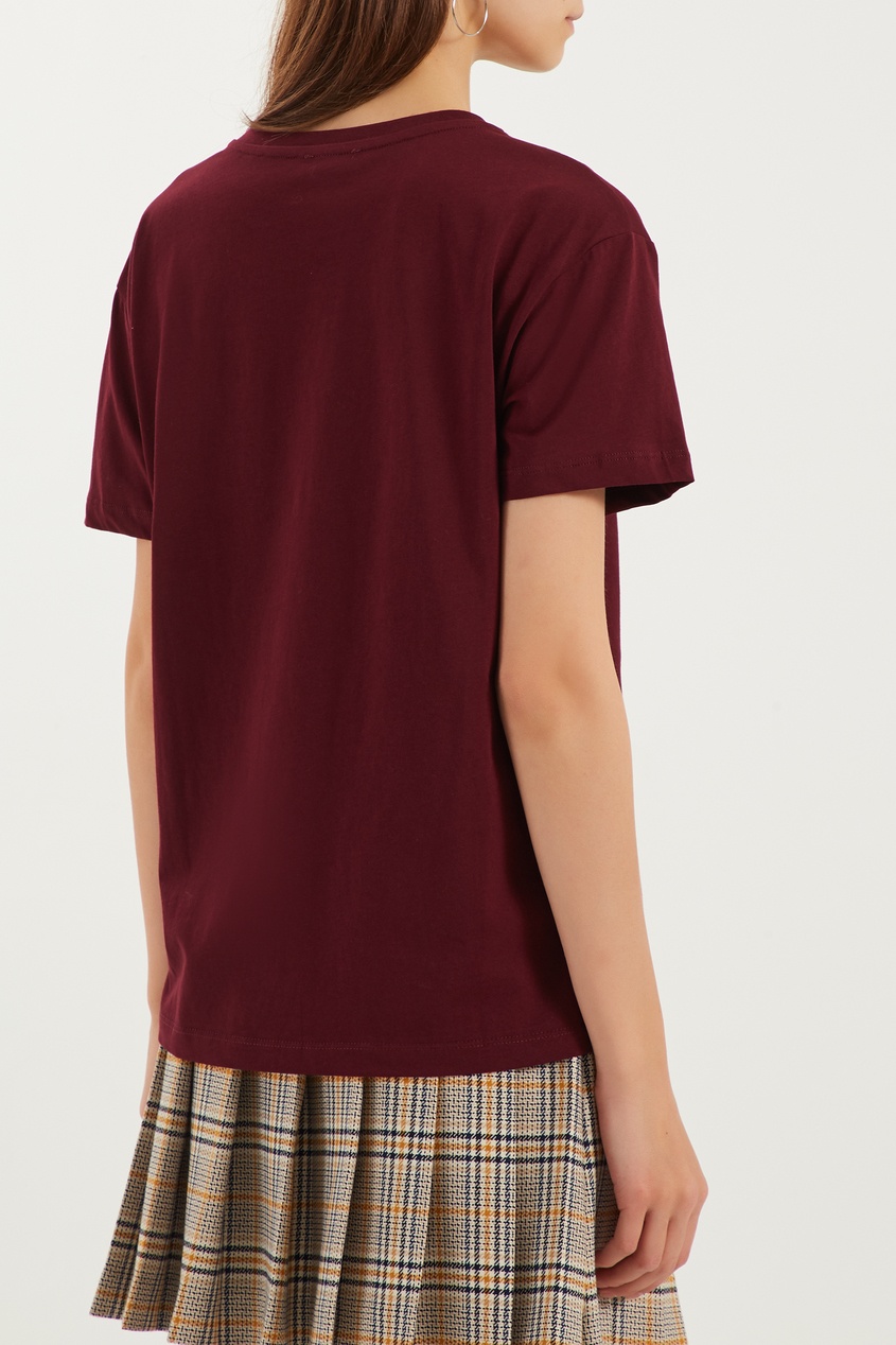 фото Бордовая футболка с контрастной вышивкой sandro
