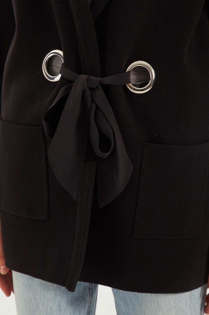 фото Черное пальто с люверсами claudie pierlot