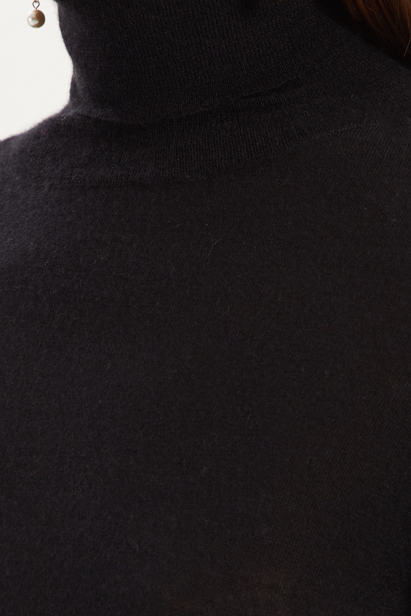 фото Черная водолазка из кашемира allude