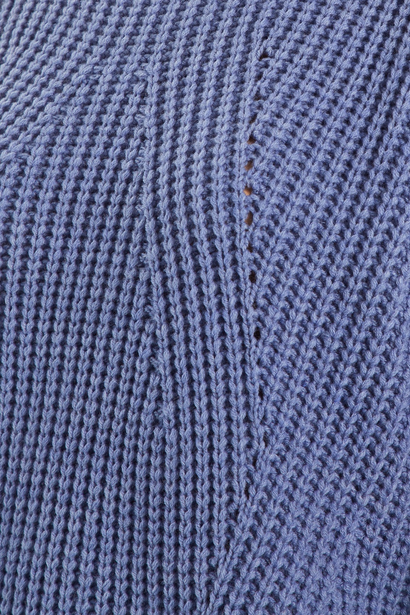 фото Вязаный голубой свитер erma