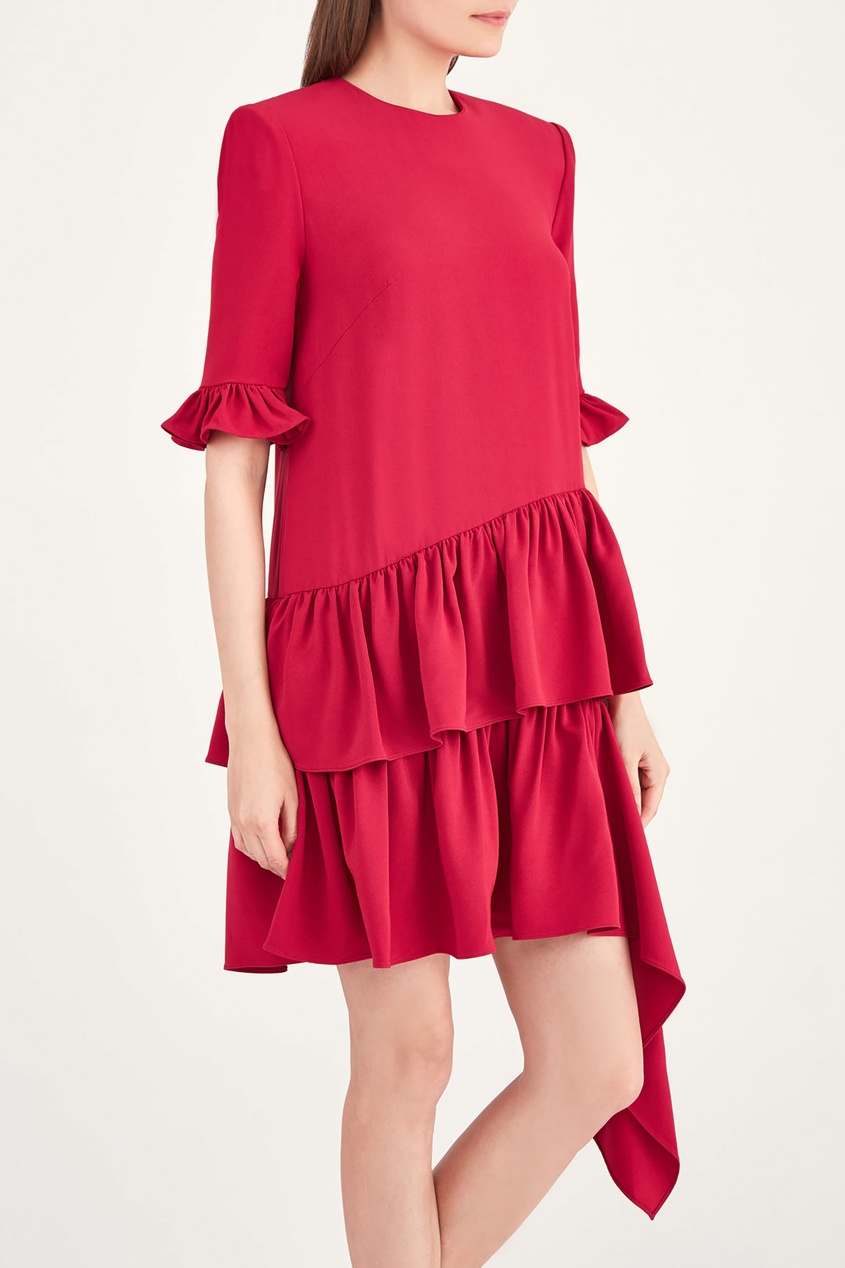 фото Красное платье с воланами alexander mcqueen