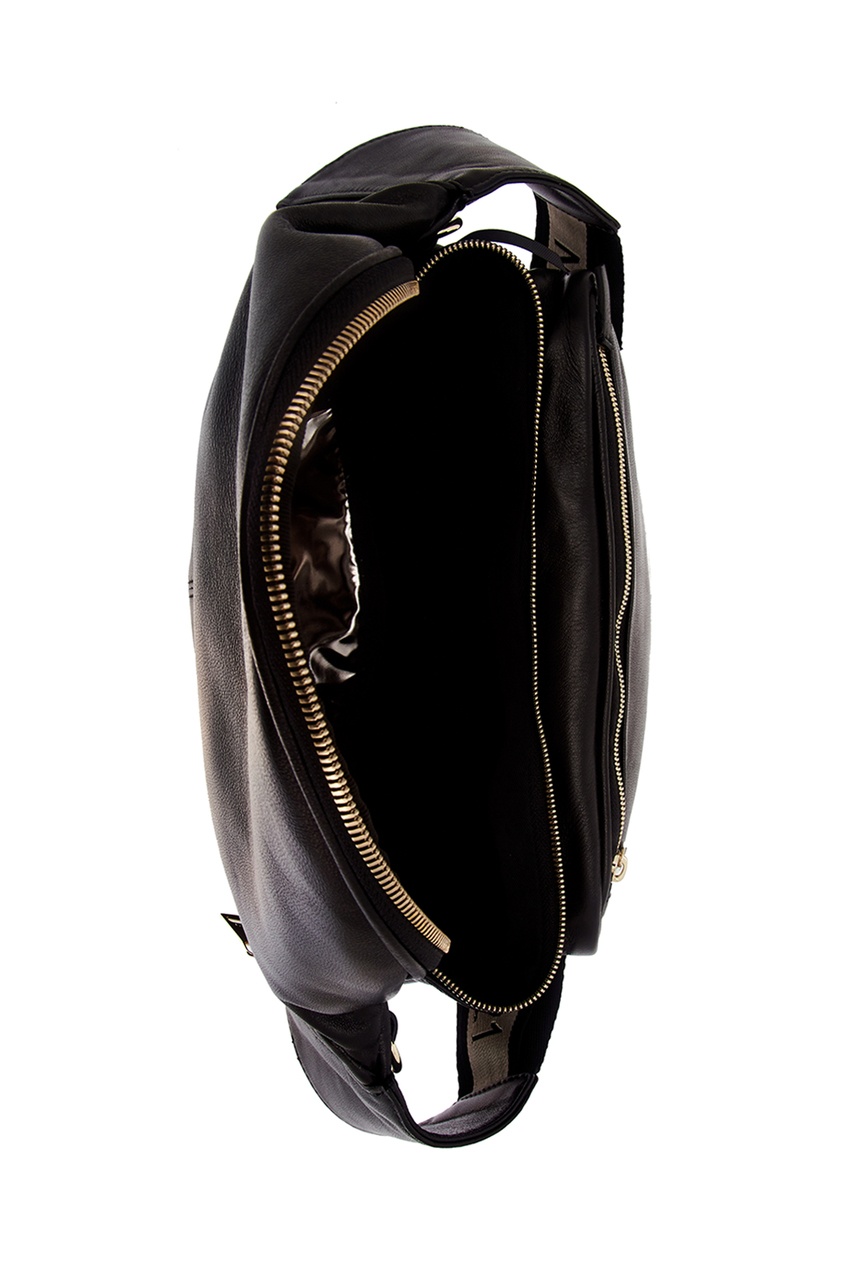фото Черная кожаная сумка с логотипом no.21