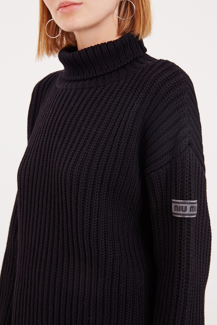 фото Свободный черный свитер Miu miu