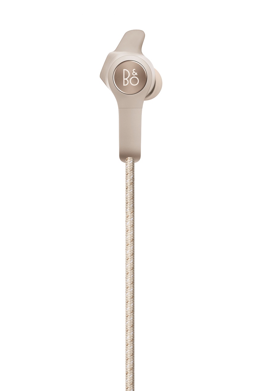 фото Бежевые наушники beoplay e6 bang & olufsen