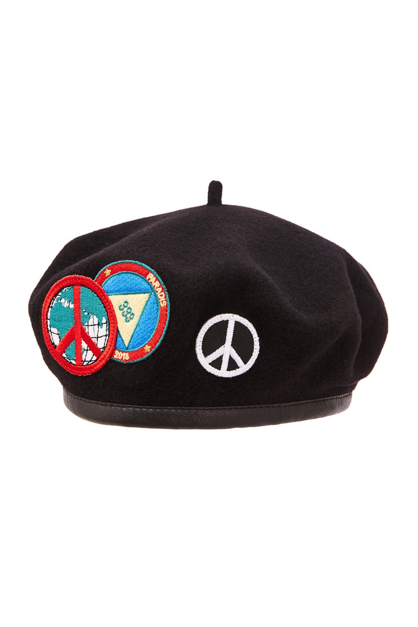 фото Черная шапка с пацификами и логотипом 3.paradis