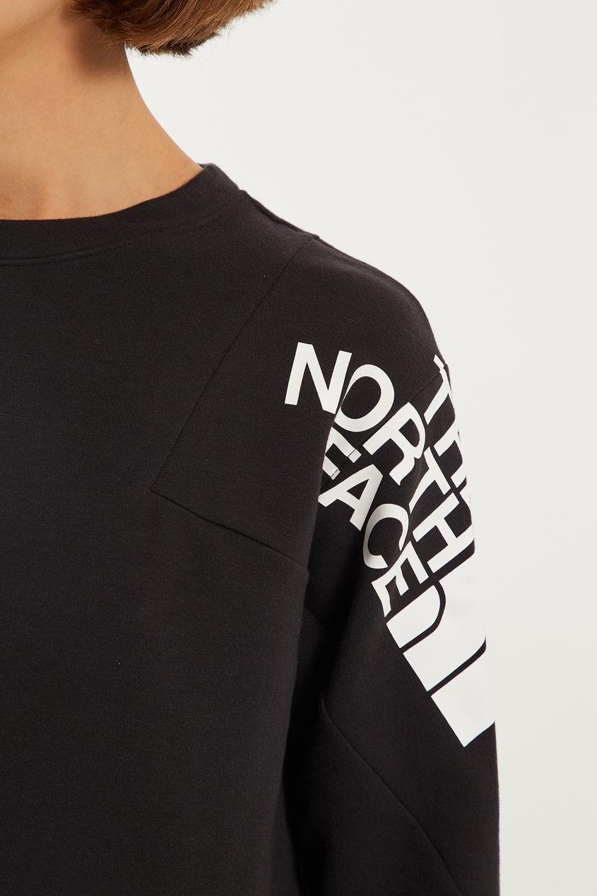 фото Черный пуловер с логотипом the north face