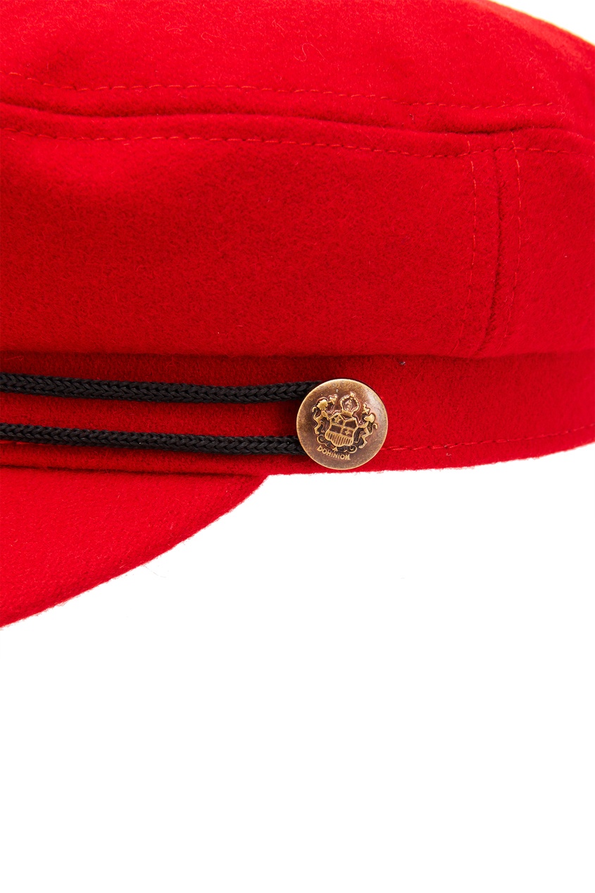 фото Красная кепка с декором Essentiel antwerp