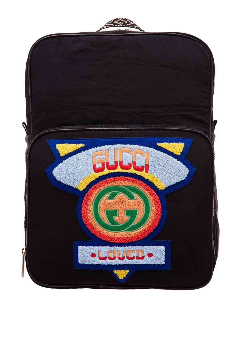 фото Черный рюкзак с патчем gucci