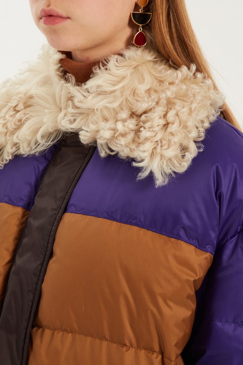 фото Фиолетово-бежевая куртка с воротником из овчины marni