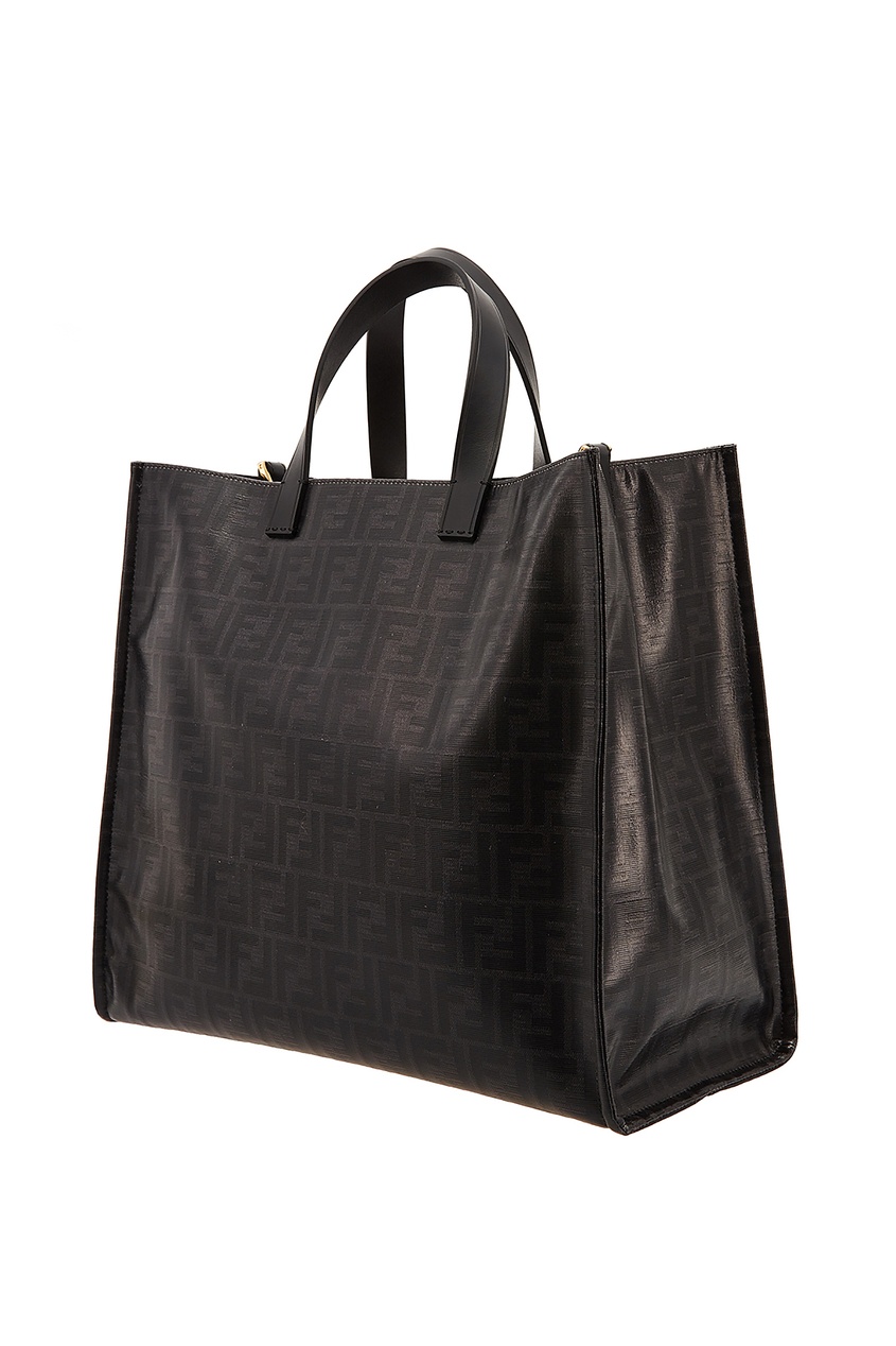 фото Черная сумка с логотипом fendi