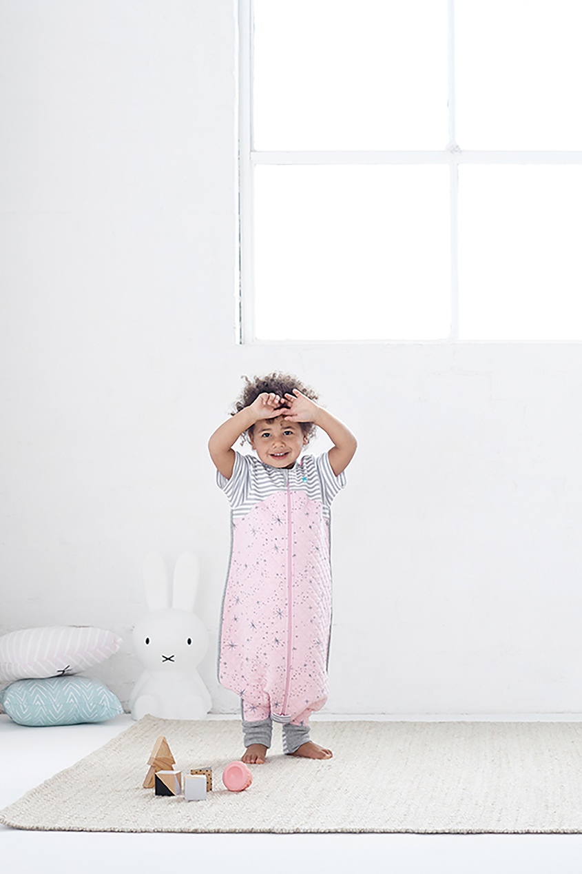 фото Розовый спальный комбинезон love to dream sleep suit™