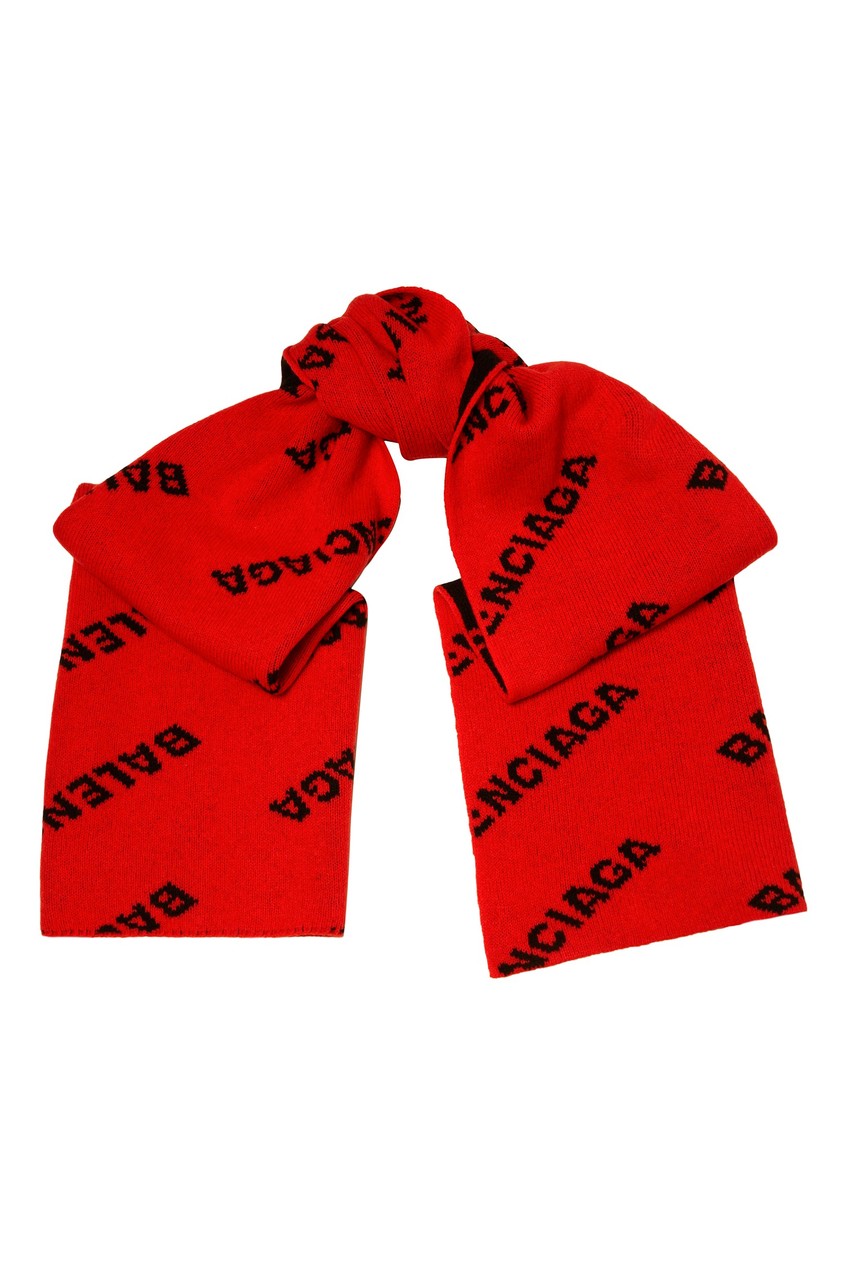 фото Красный шарф с логотипами balenciaga