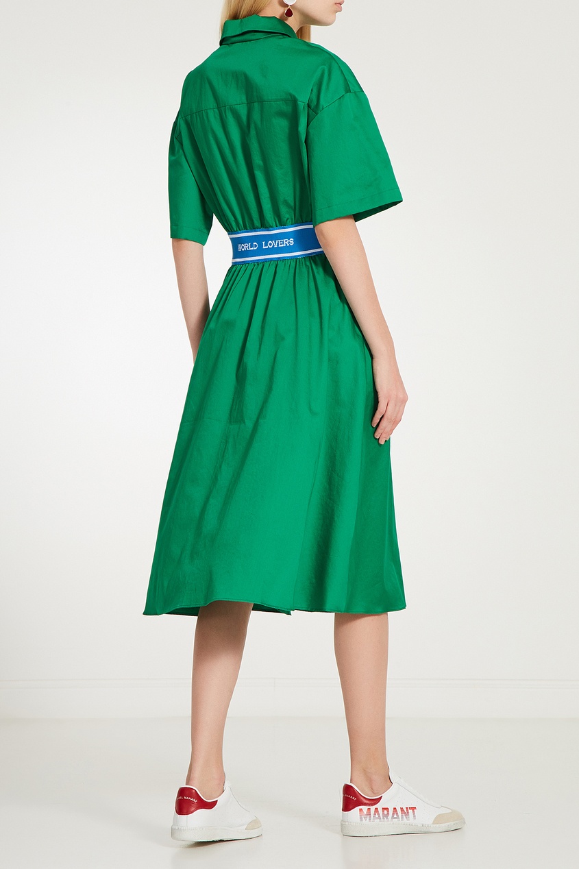 фото Зеленое платье с поясом sofiane sandro