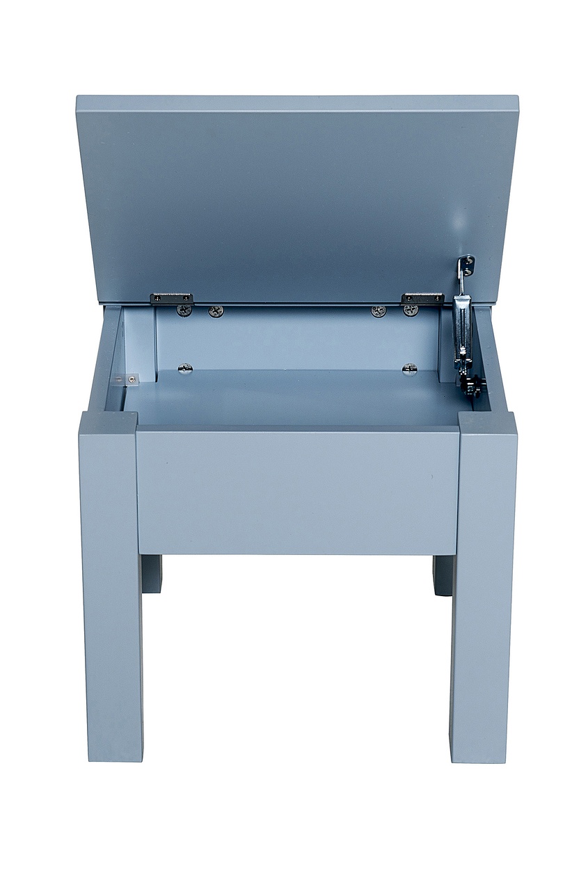 фото Голубой стул с рисунком bloomingville