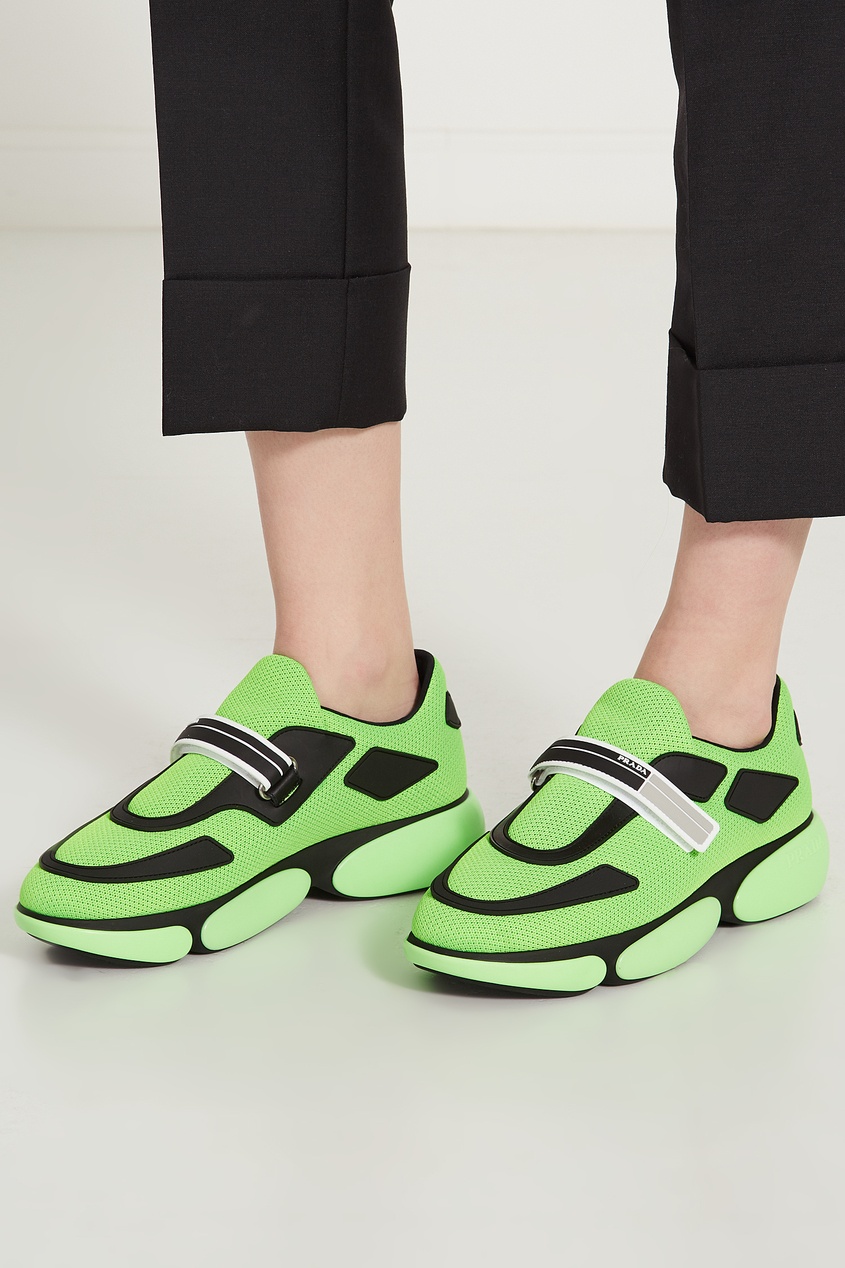 фото Флуоресцентно-зеленые кроссовки Cloudburst Prada