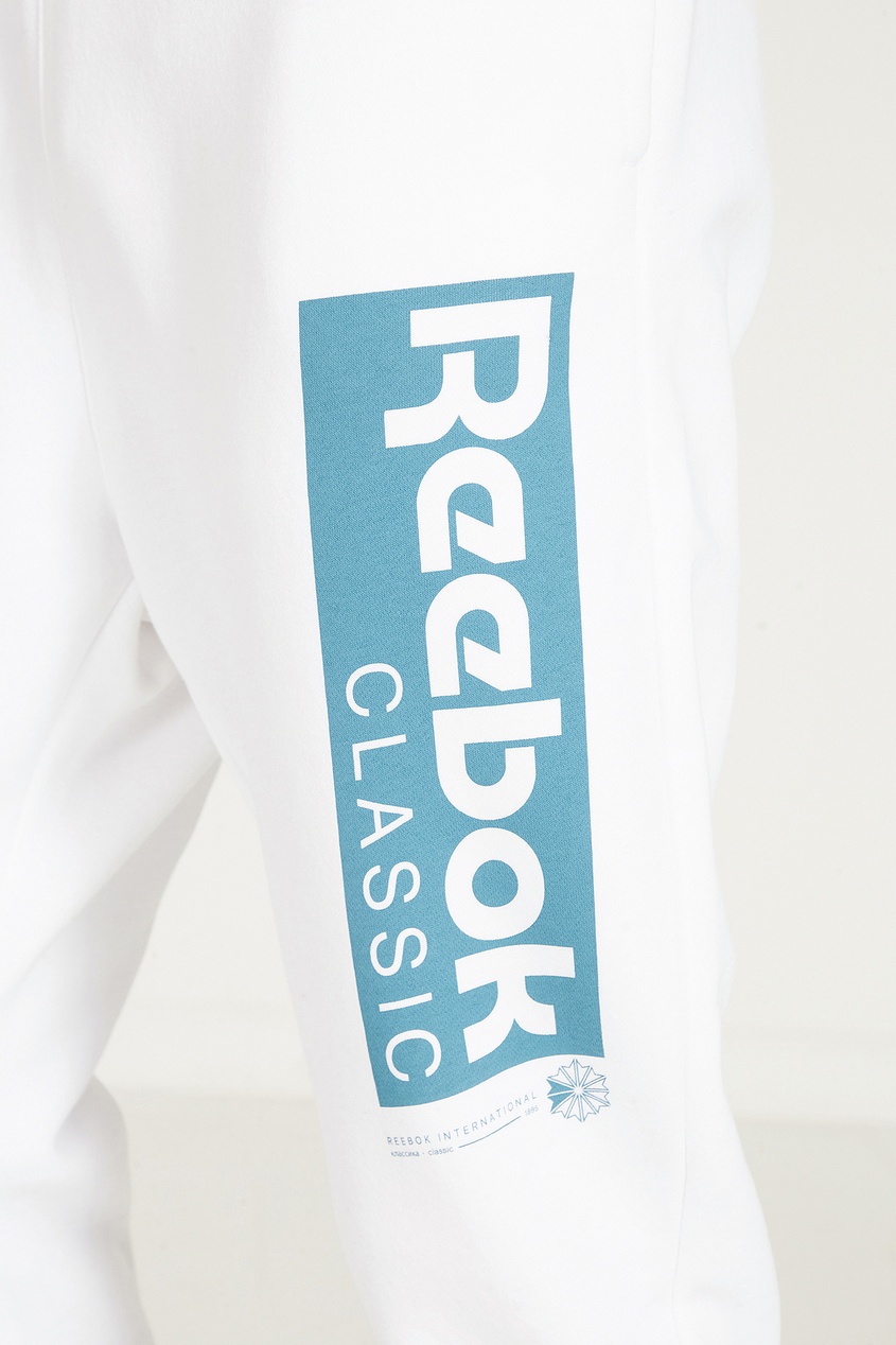 фото Белые брюки classics graphic pack reebok