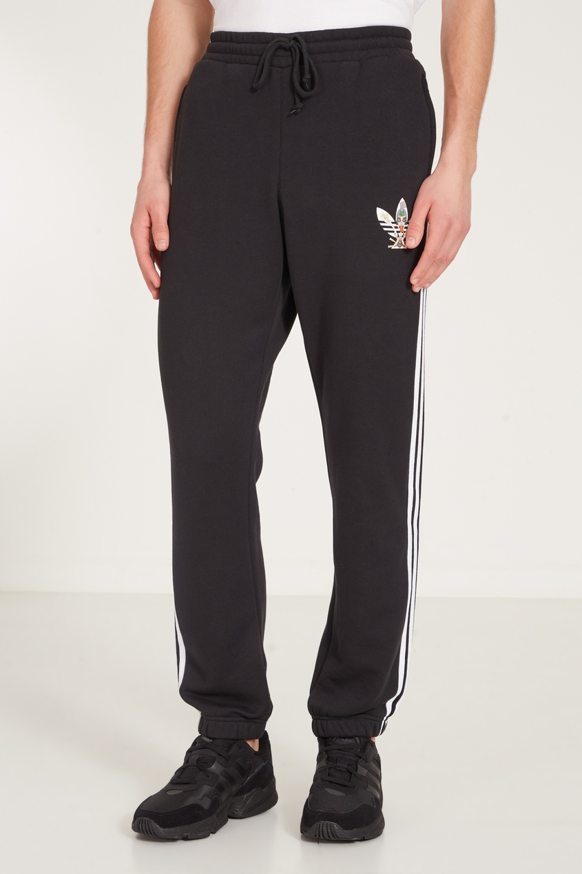 фото Спортивные брюки tanaami adidas