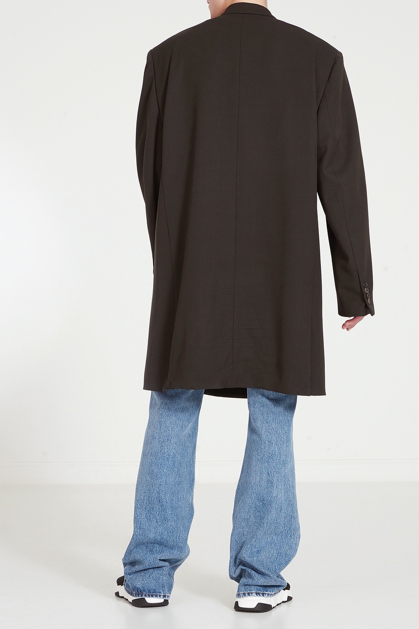 фото Черное двубортное пальто оверсайз Balenciaga man