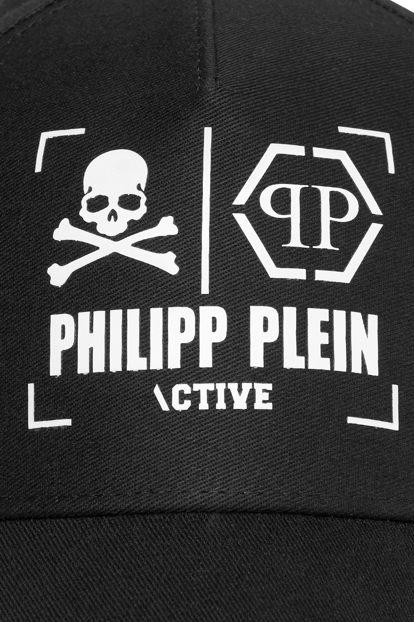 фото Черная бейсболка с принтом philipp plein