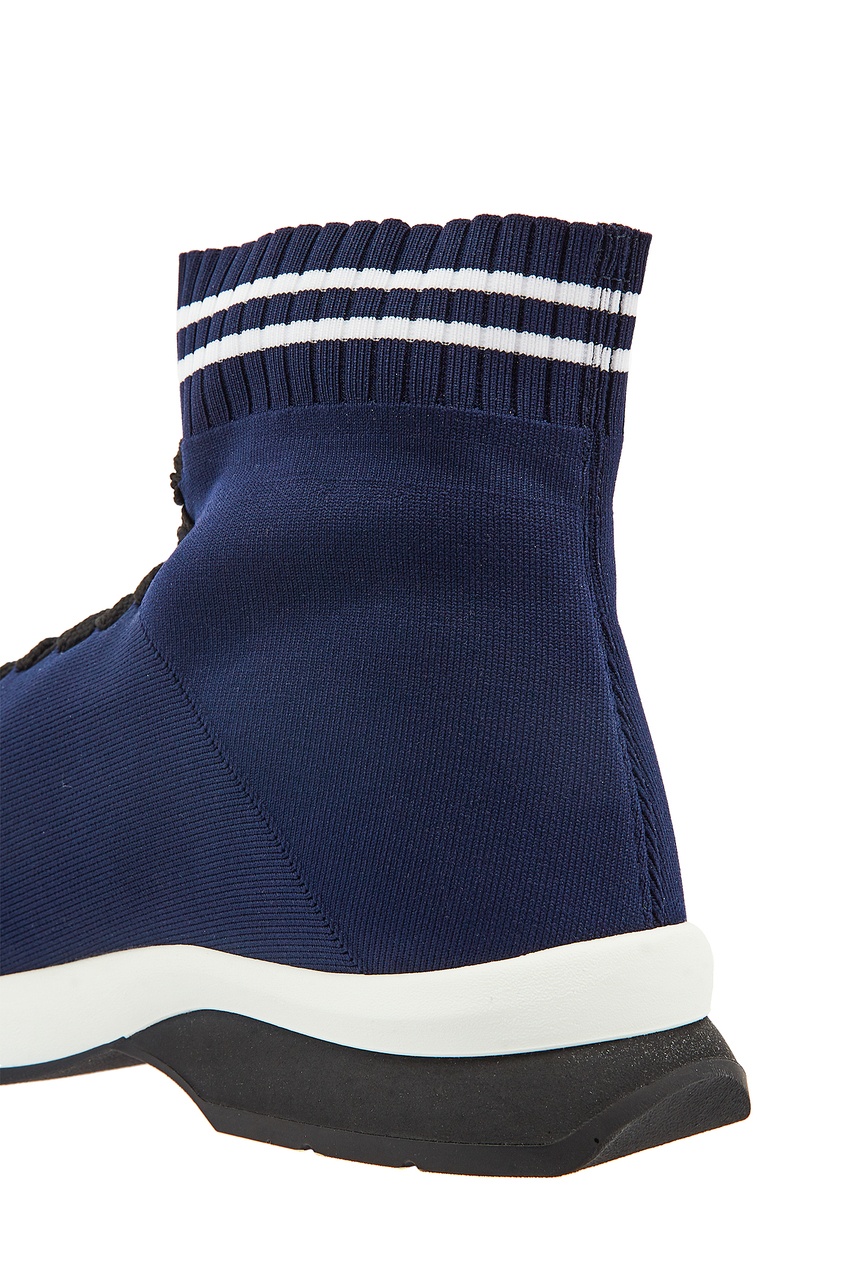 фото Бело-синие кроссовки-носки с логотипами fendi