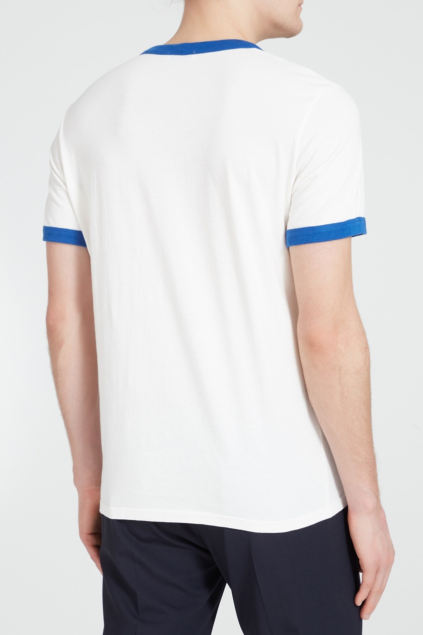фото Белая футболка с контрастной окантовкой sandro