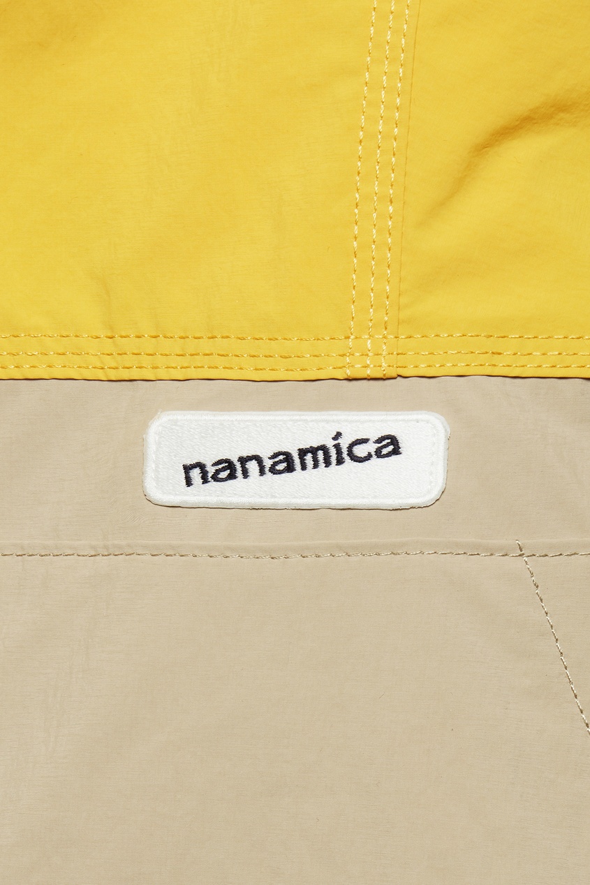 фото Двухцветная куртка с капюшоном Nanamica