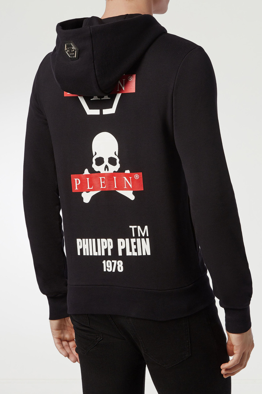 фото Черное худи с черепом Philipp plein