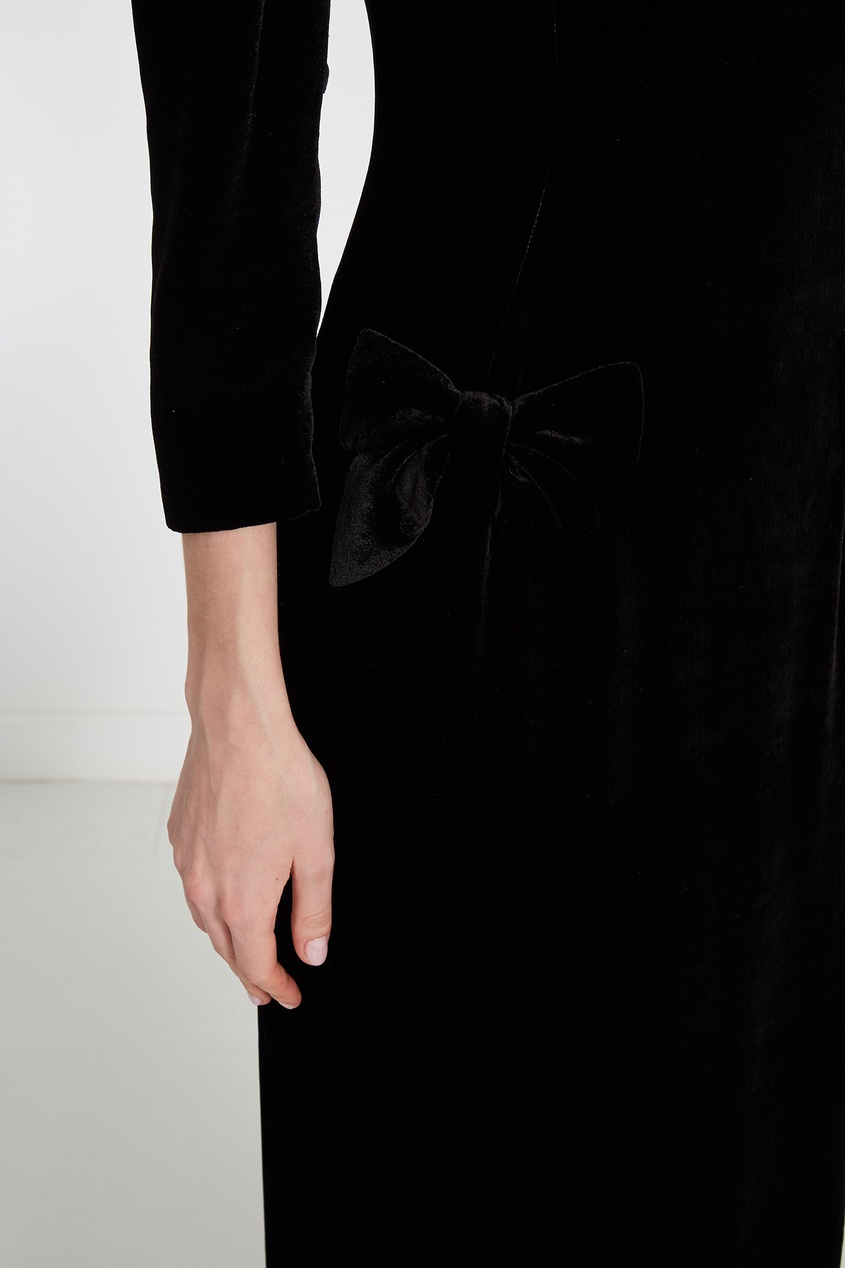 фото Черное бархатное платье-миди ulyana sergeenko