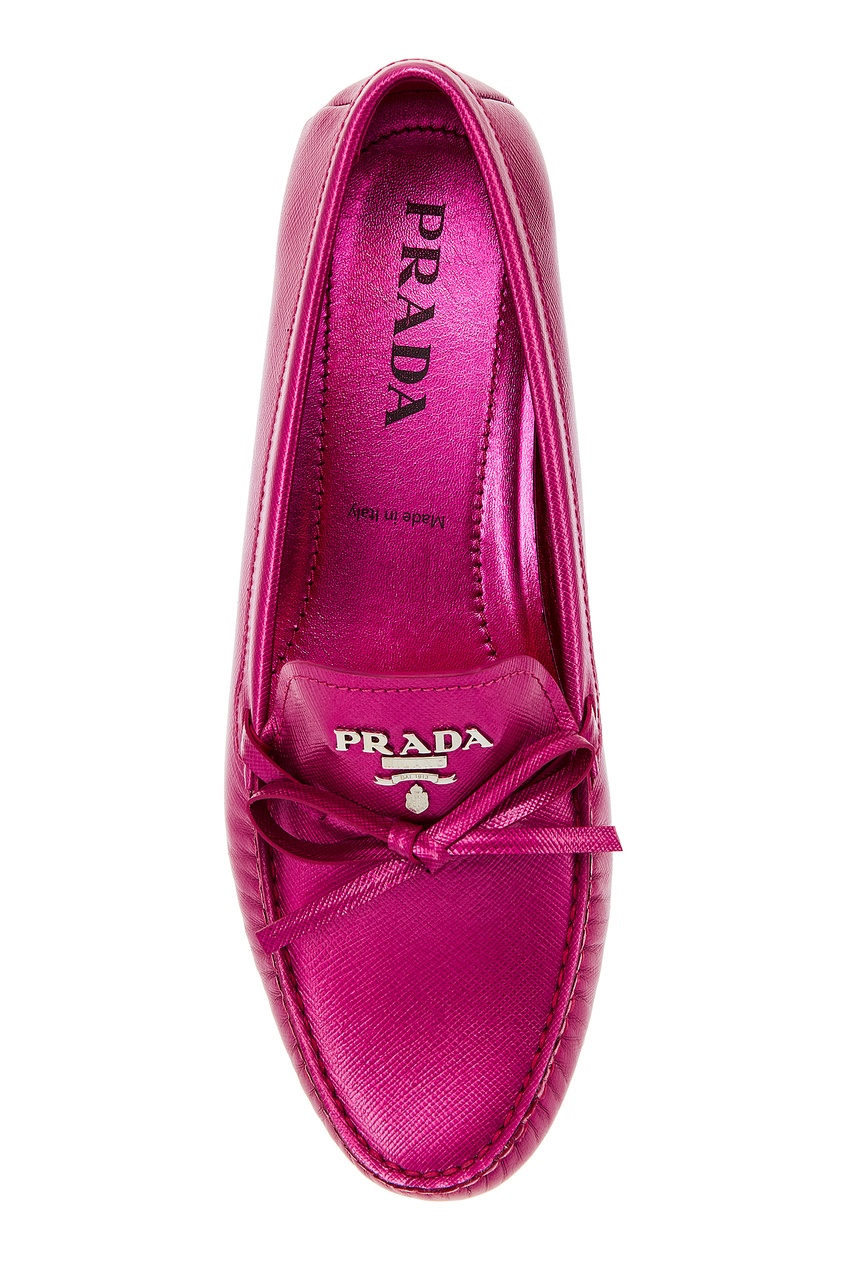 фото Кожаные мокасины цвета фуксия Prada