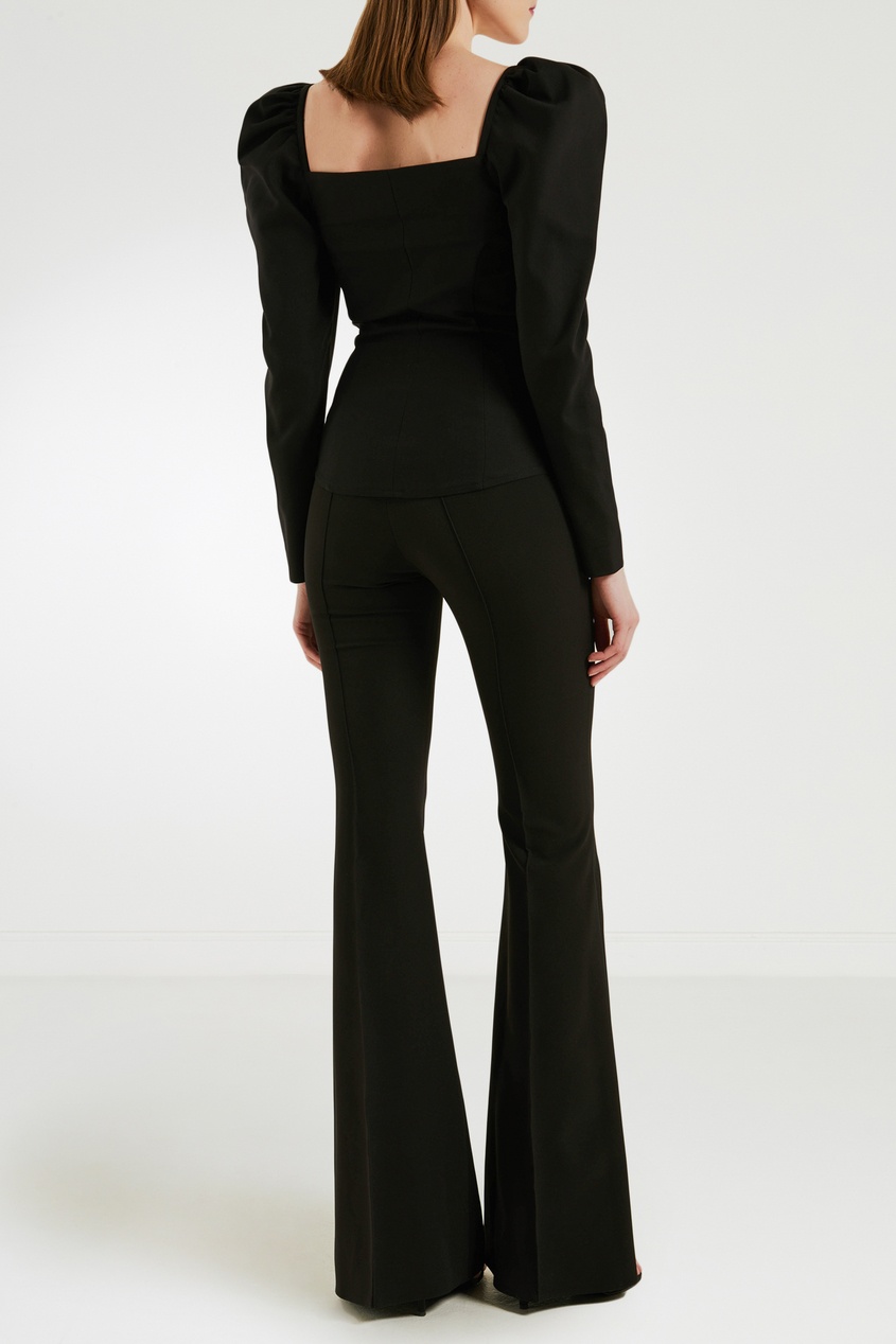 фото Черная блузка с объемными рукавами Sorelle