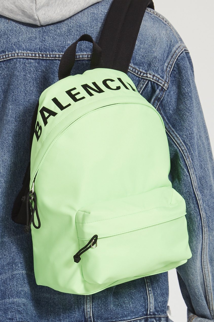 фото Неоново-зеленый рюкзак Wheel Balenciaga